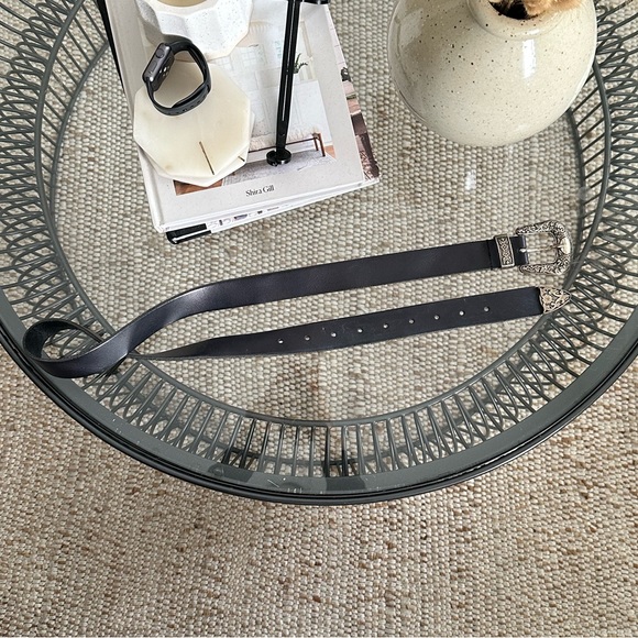 Western Belt, OS - Picture 9 of 11